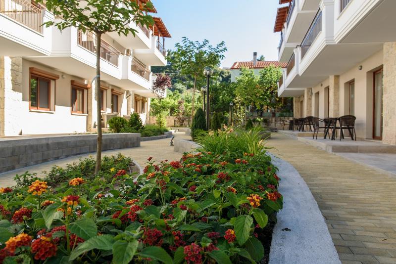 Apanemia By Flegra Hotels Pefkochori Bagian luar foto