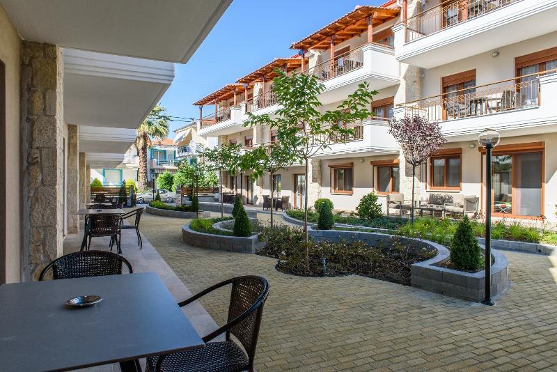 Apanemia By Flegra Hotels Pefkochori Bagian luar foto