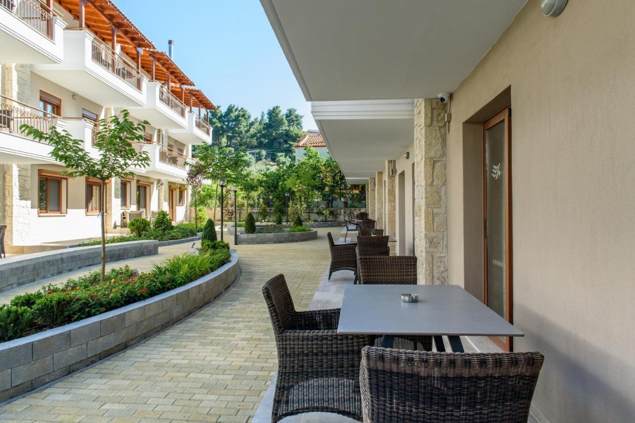 Apanemia By Flegra Hotels Pefkochori Bagian luar foto